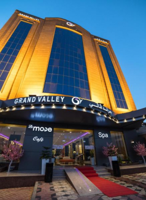  Grand Valley Hotel  Найран